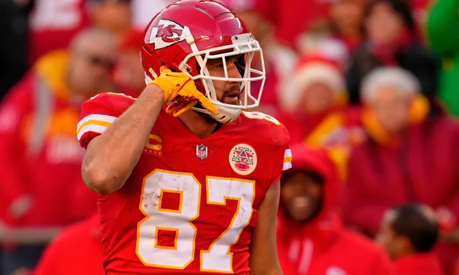 Is Travis Kelce the Best Player in the Kansas City Chiefs? 2